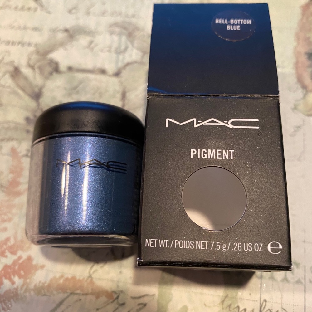 MAC COSMETICS BELL BOTTOM BLUE PIGMENT NIB Rare